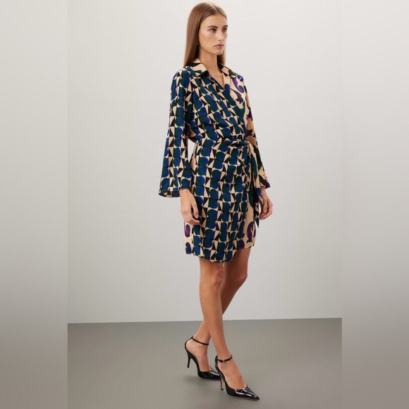 Donna Morgan Wrap Mini Dress⚜️ - Picture 4 of 5